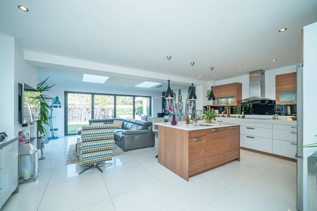 Property photo 2 of 34 Kitchen/Dining/Family Room