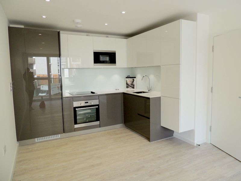 Property photo 1 of 9