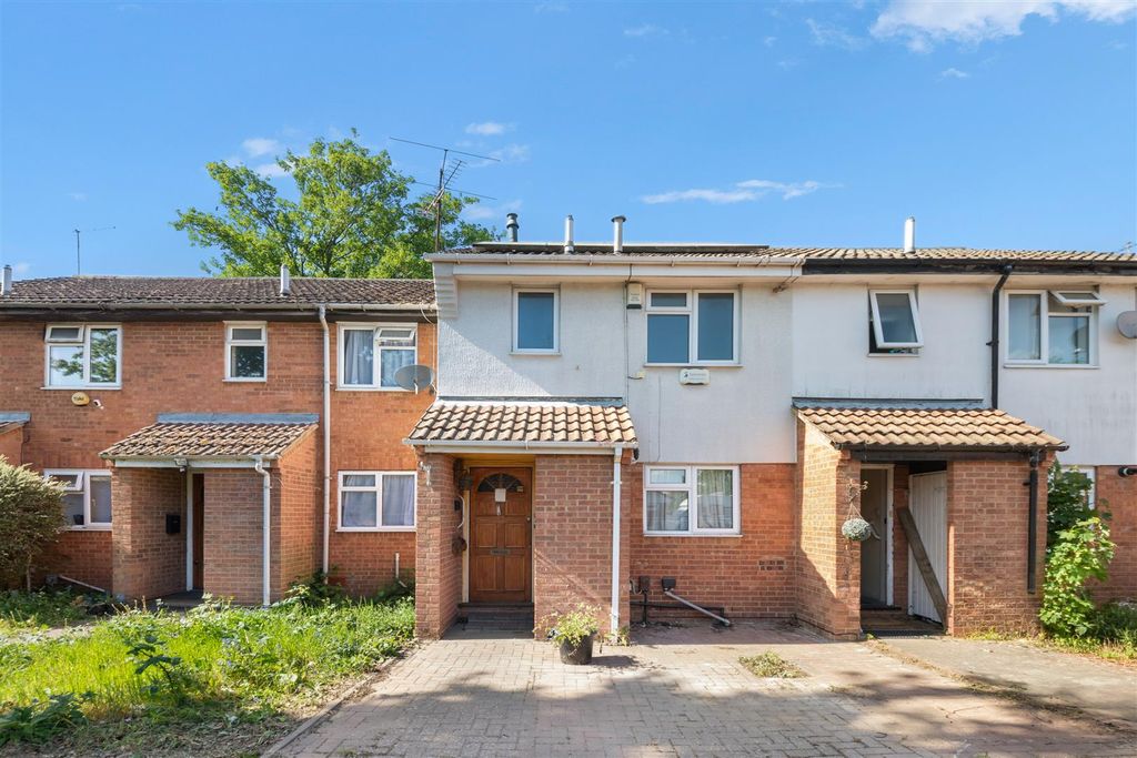 Property photo 1 of 8