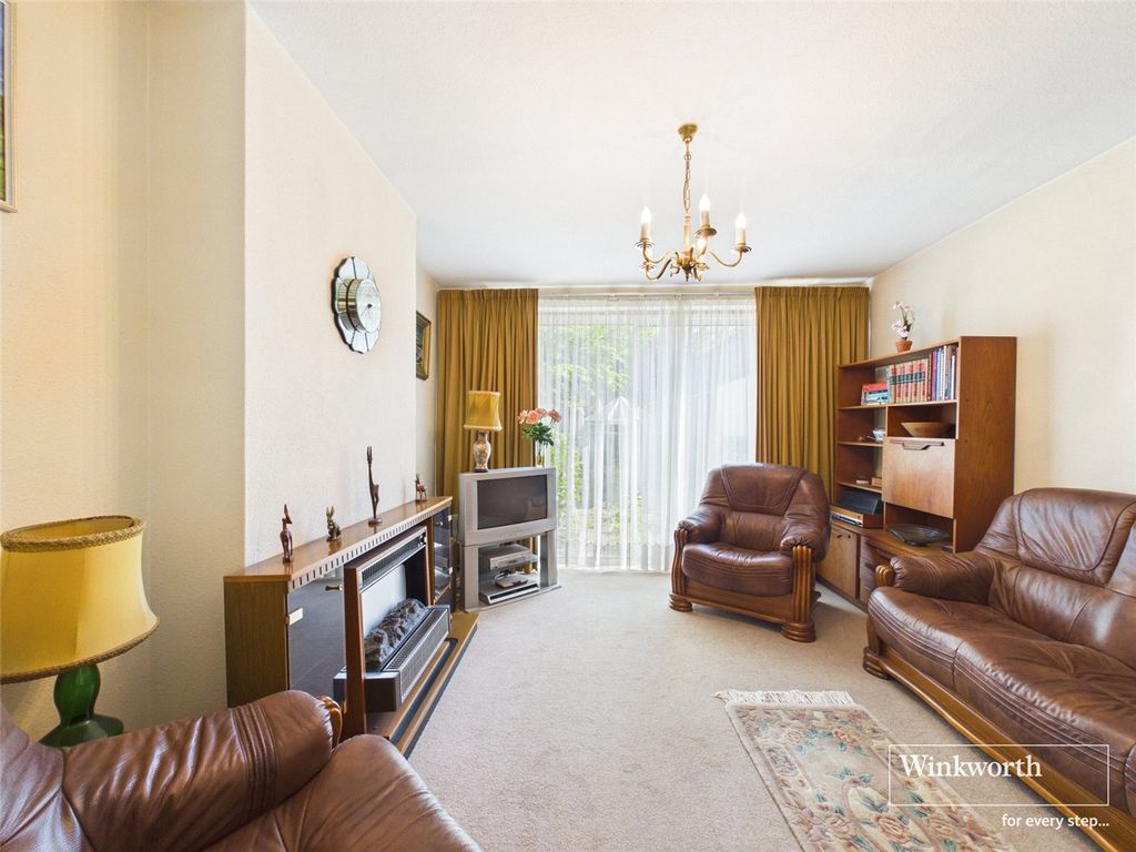 Property photo 2 of 16 Living Room