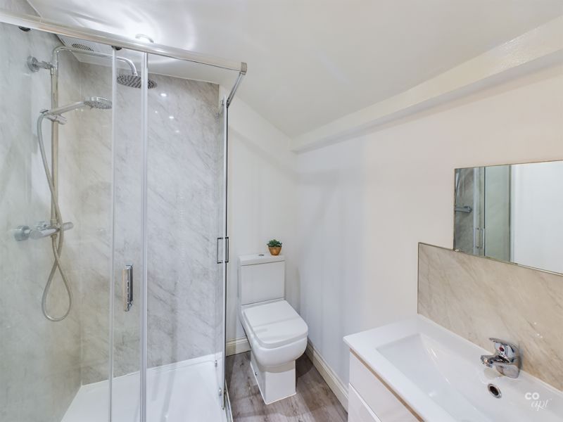 Property photo 3 of 11 Shower