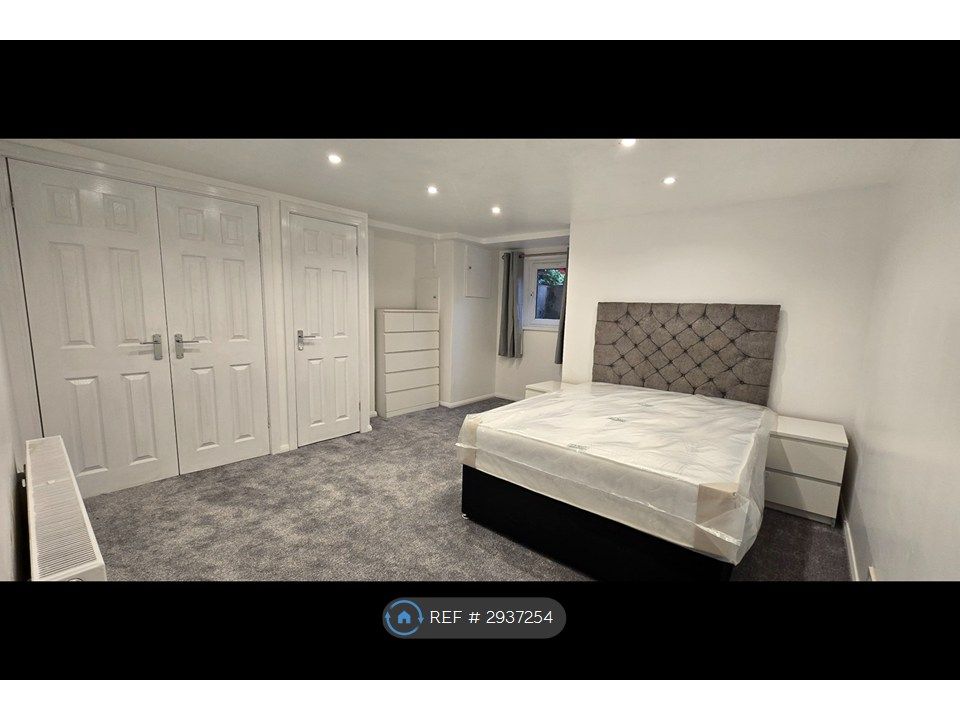Property photo 3 of 3