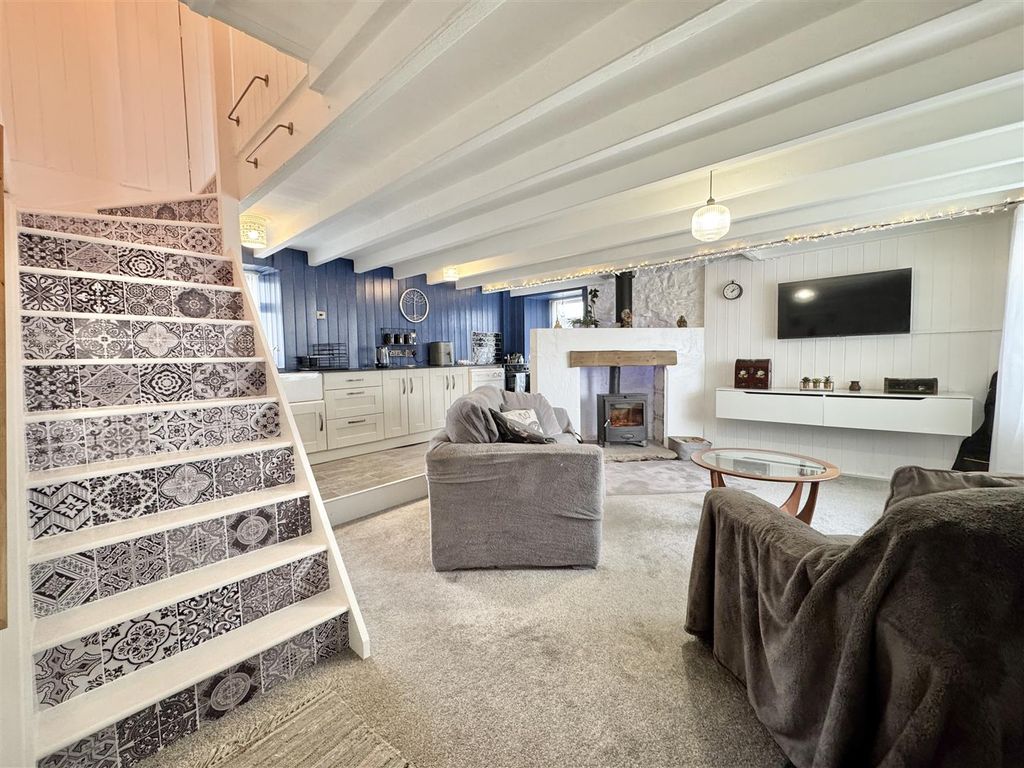 Property photo 3 of 16 Img_1417.Jpeg