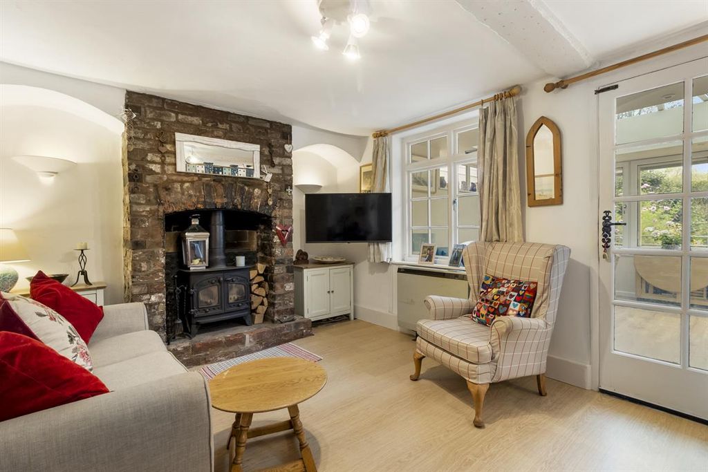 Property photo 2 of 20 Photo 7