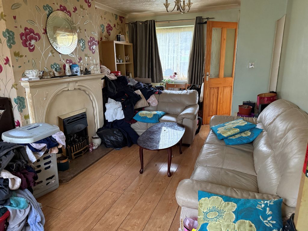 Property photo 3 of 9