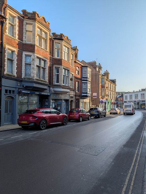 Property photo 3 of 6 Highstreet View