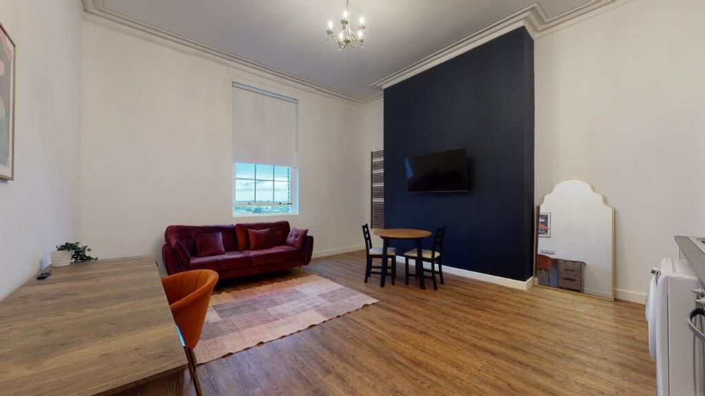 Property photo 2 of 5 A Spacious And Stylish Modern Living Room, Perfect...