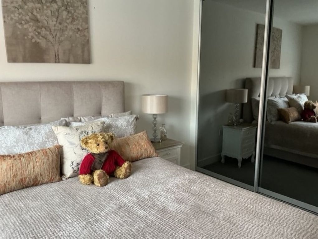 Property photo 3 of 12