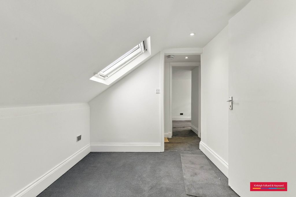 Property photo 2 of 12 Picture No. 05