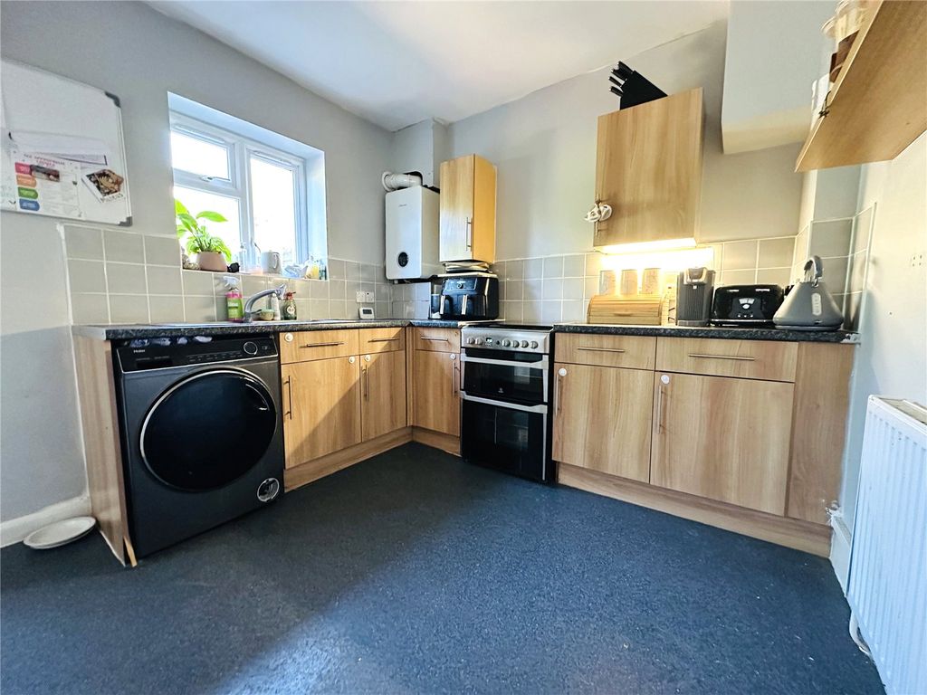 Property photo 3 of 13 Picture No. 09