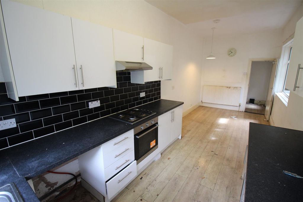 Property photo 2 of 11 Img_4697.Jpg