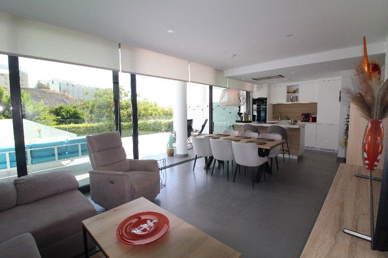Property photo 1 of 20 Img_7274