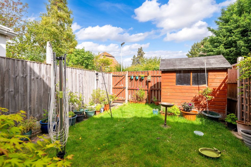 Property photo 2 of 13