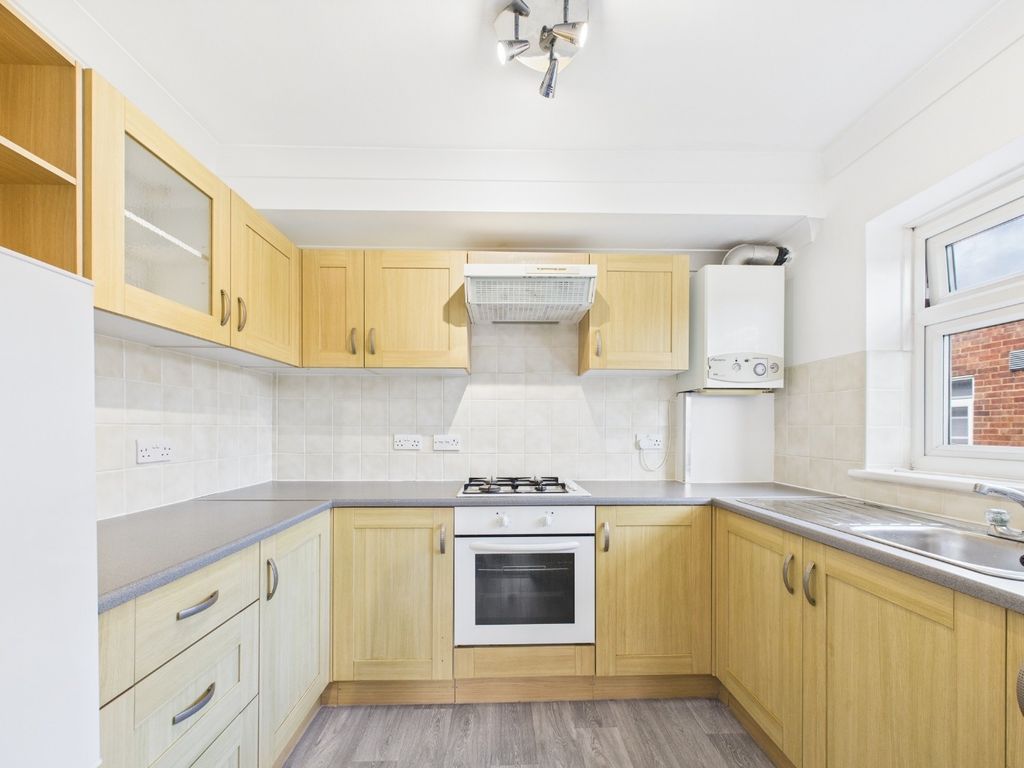 Property photo 2 of 8 3932233