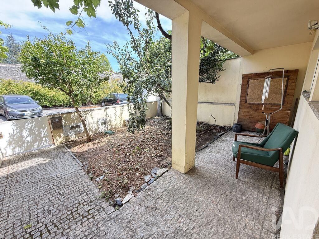 Property photo 3 of 40