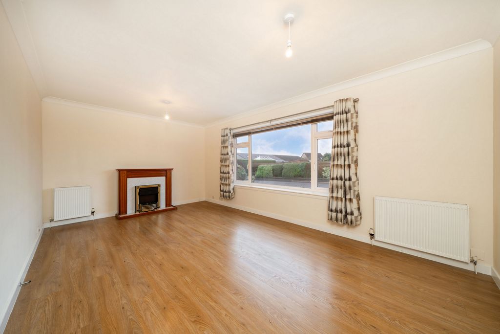 Property photo 3 of 21 Photo 13