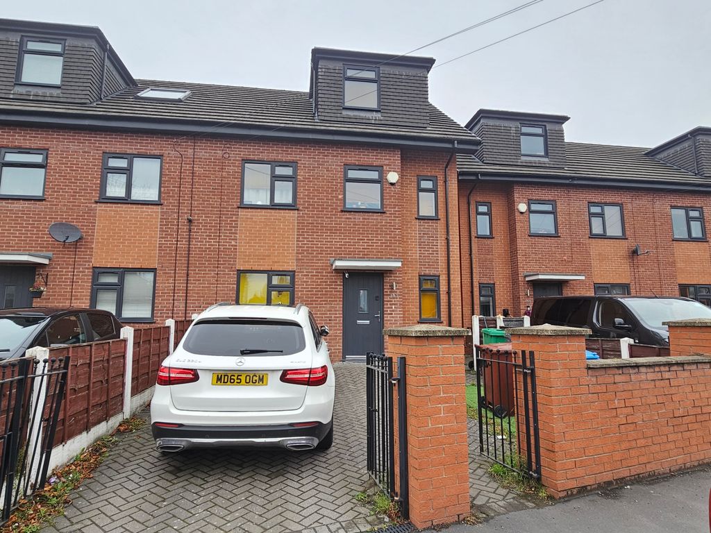 Property photo 1 of 32 20251030_130943