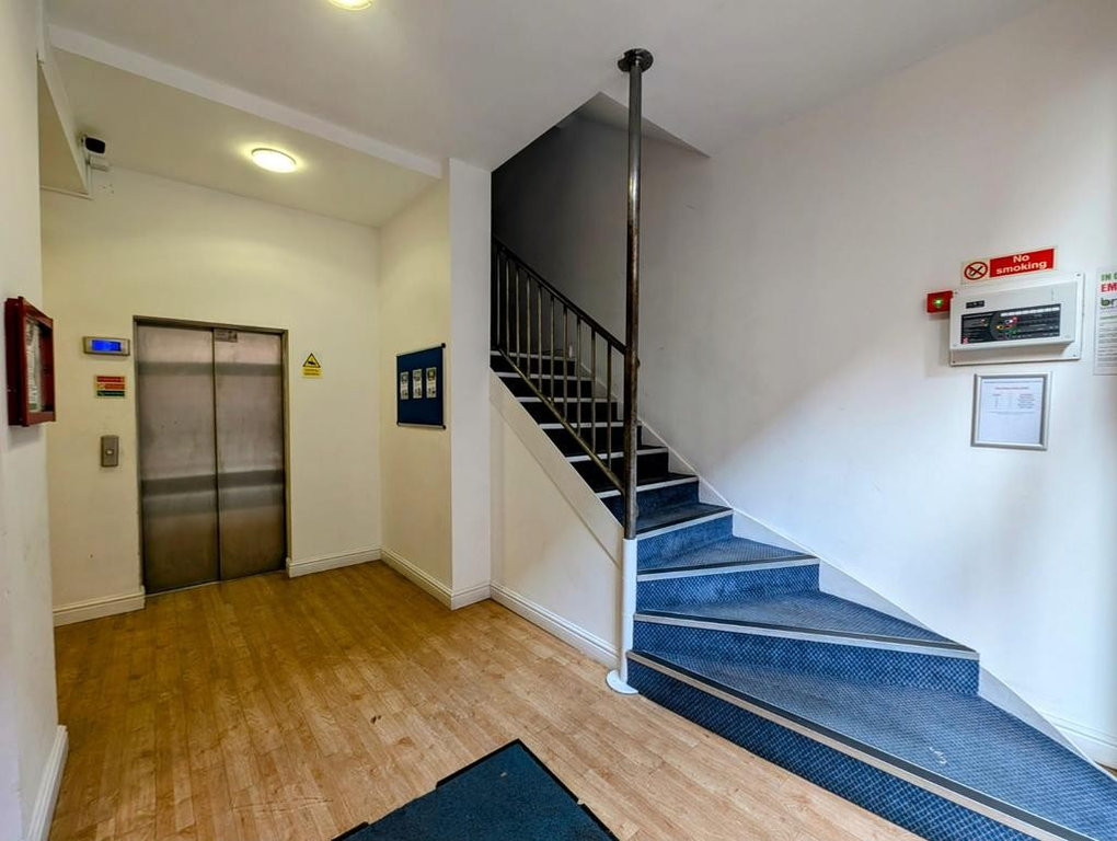 Property photo 3 of 13
