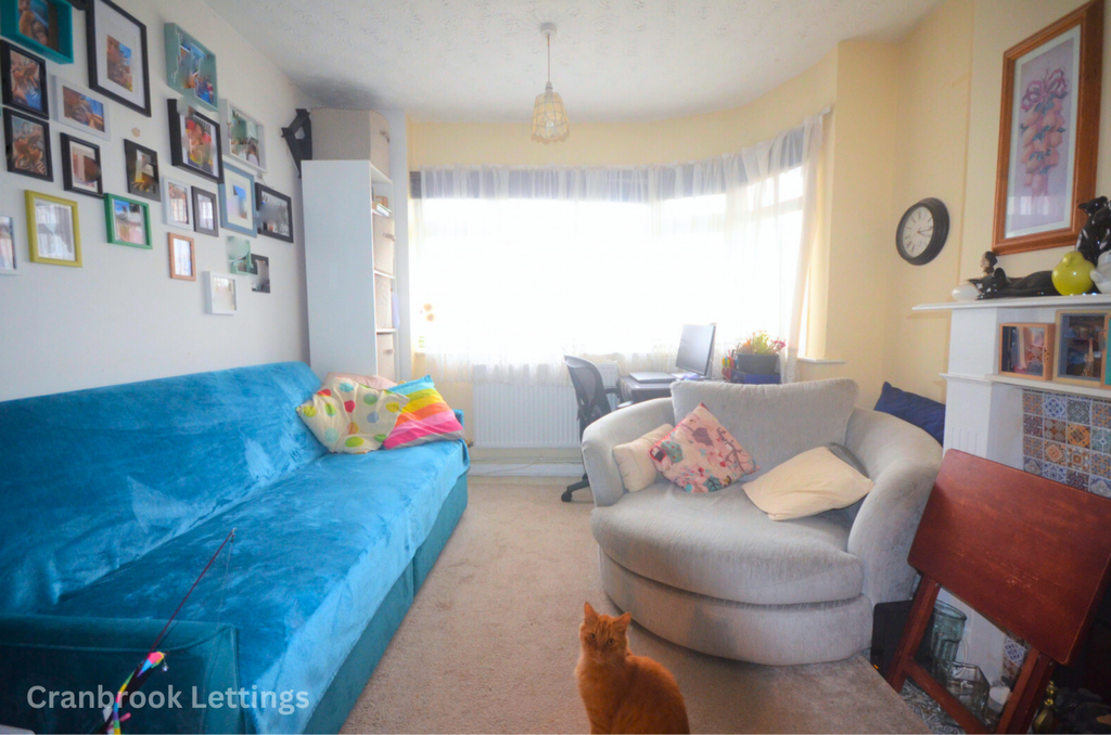 Property photo 1 of 11 Two Bedroom Maisonette For Sale