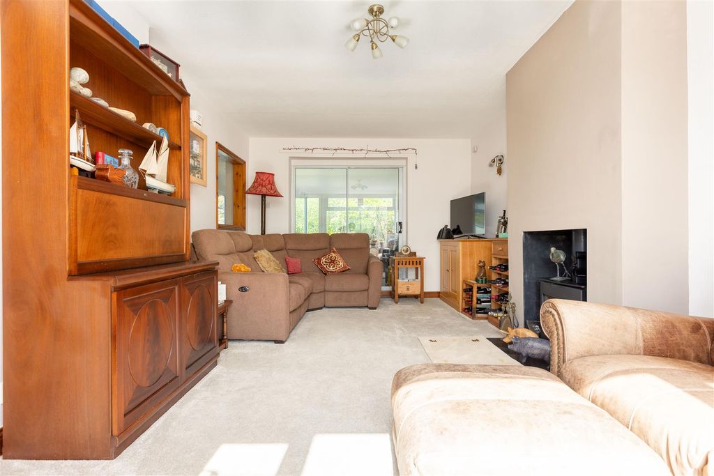 Additional image 5 of 3 bed semi-detached house for saleCambridge Road, Hitchin SG4