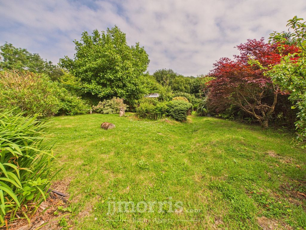 Property photo 3 of 37