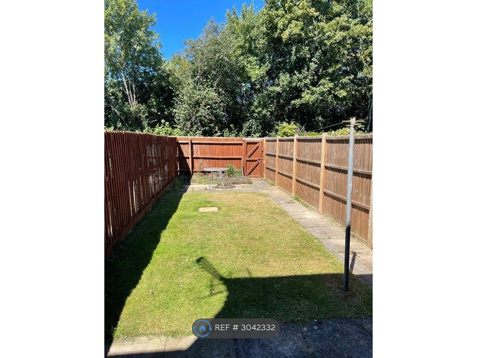 Property photo 3 of 8 Rear Garden