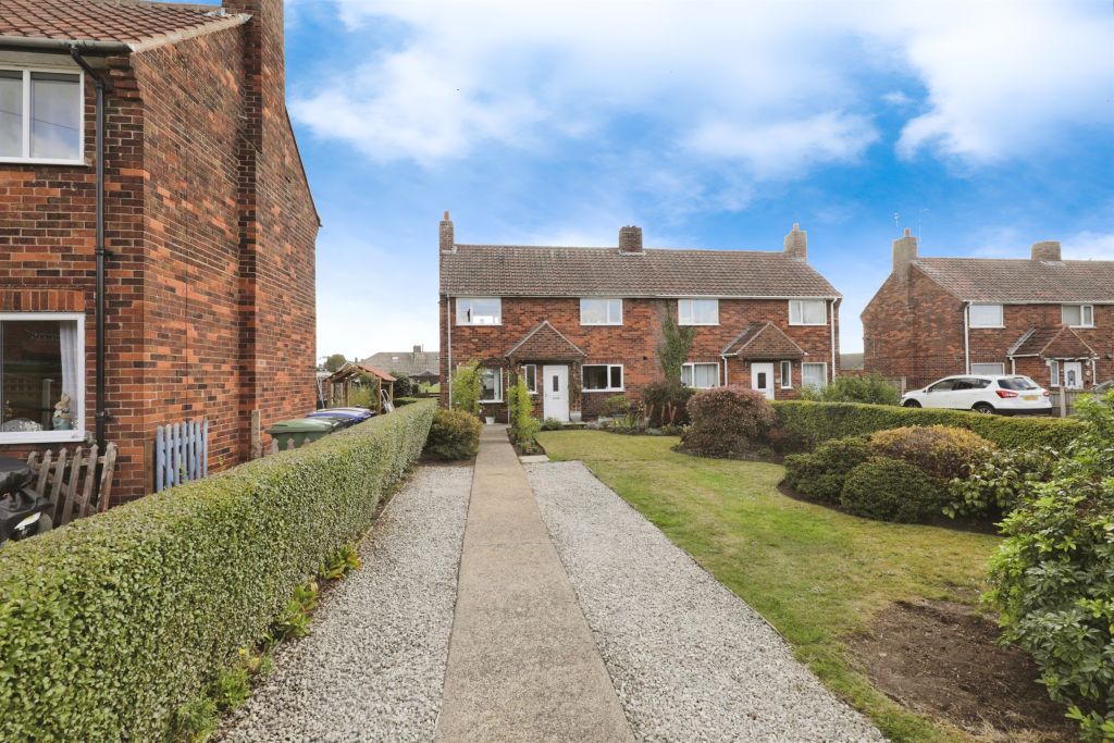Property photo 2 of 18