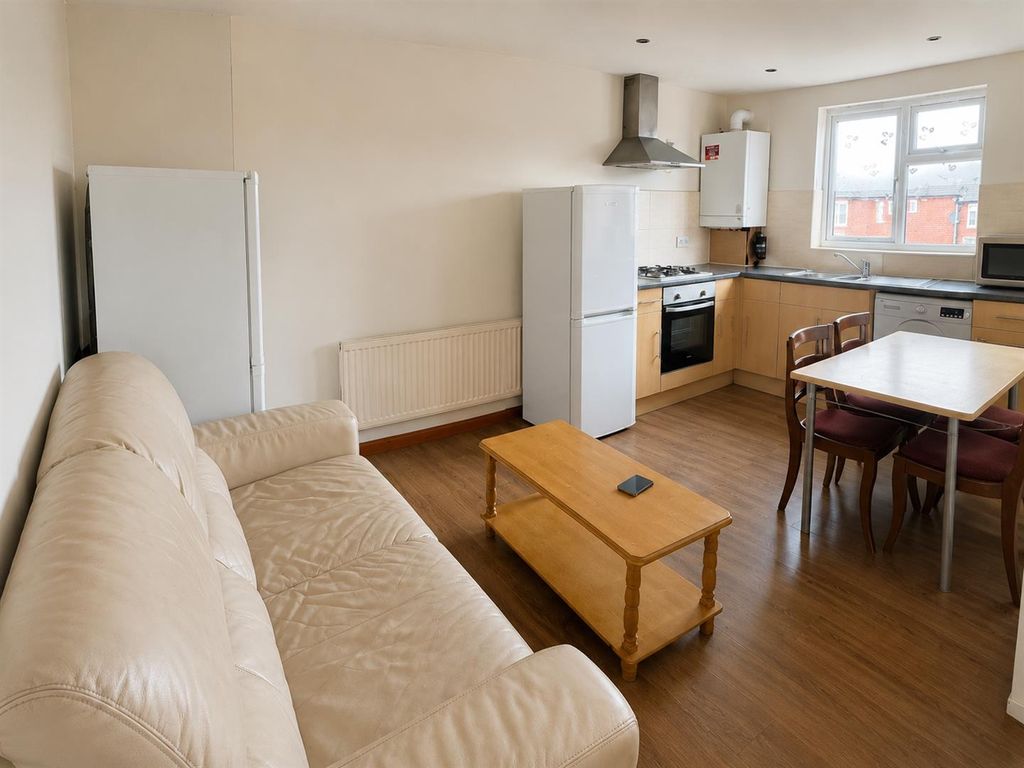 Property photo 1 of 7 3.Png