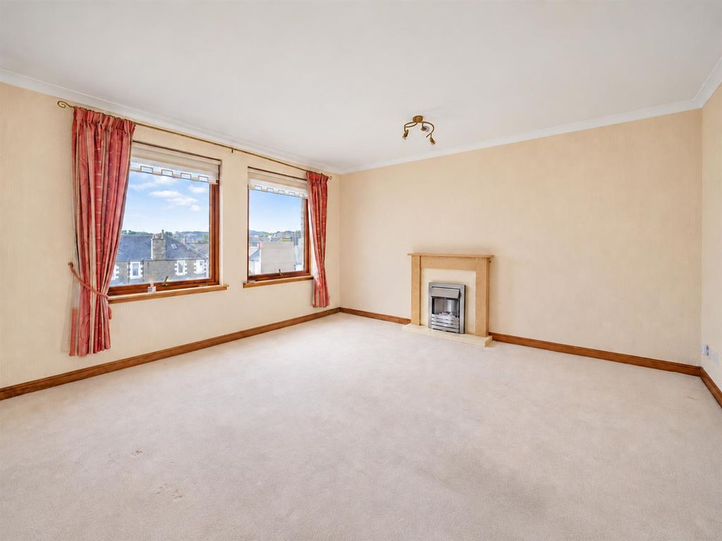 Property photo 3 of 20 16 Cross Street Bf New-3.Jpg