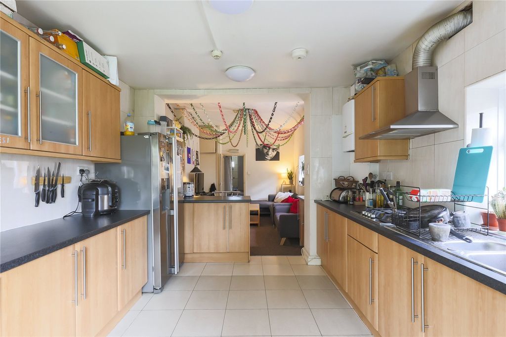 Property photo 3 of 22 Picture No. 20