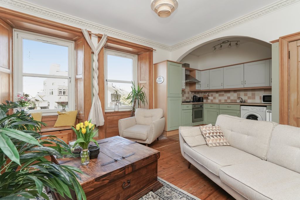 Property photo 2 of 9 Property Image 2