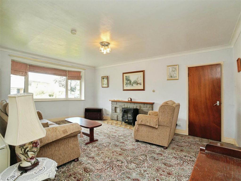 Property photo 3 of 15 Living Area