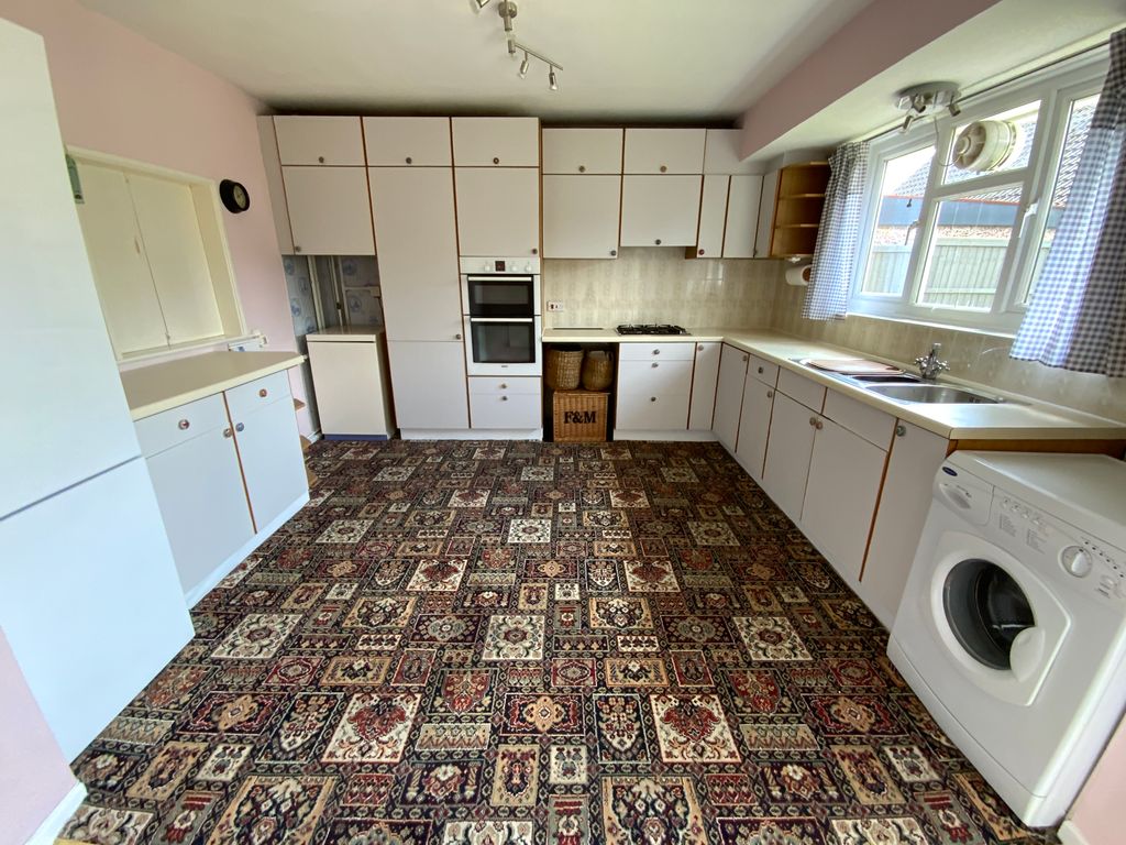 Property photo 3 of 21 Img_1607