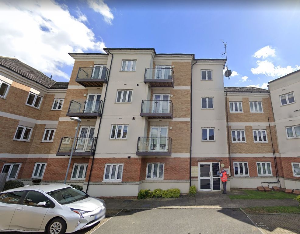 Property photo 1 of 8 Photo 1