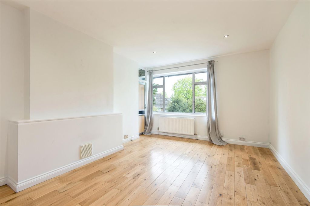 Property photo 2 of 9 42986_Hi-Res(3).Jpg