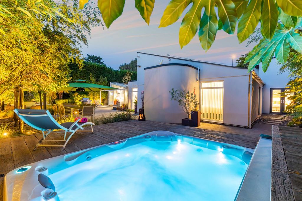 Additional image 54 of 5 bed detached house for saleBristol Road, Frenchay, Bristol BS16