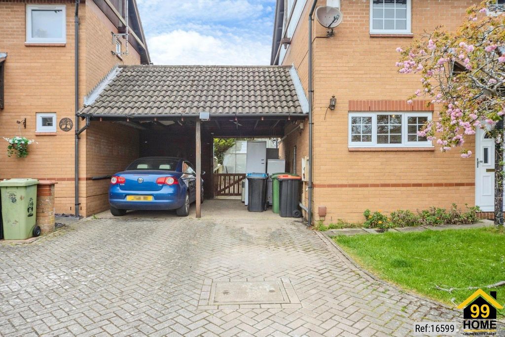 Property photo 3 of 20 Photo 2