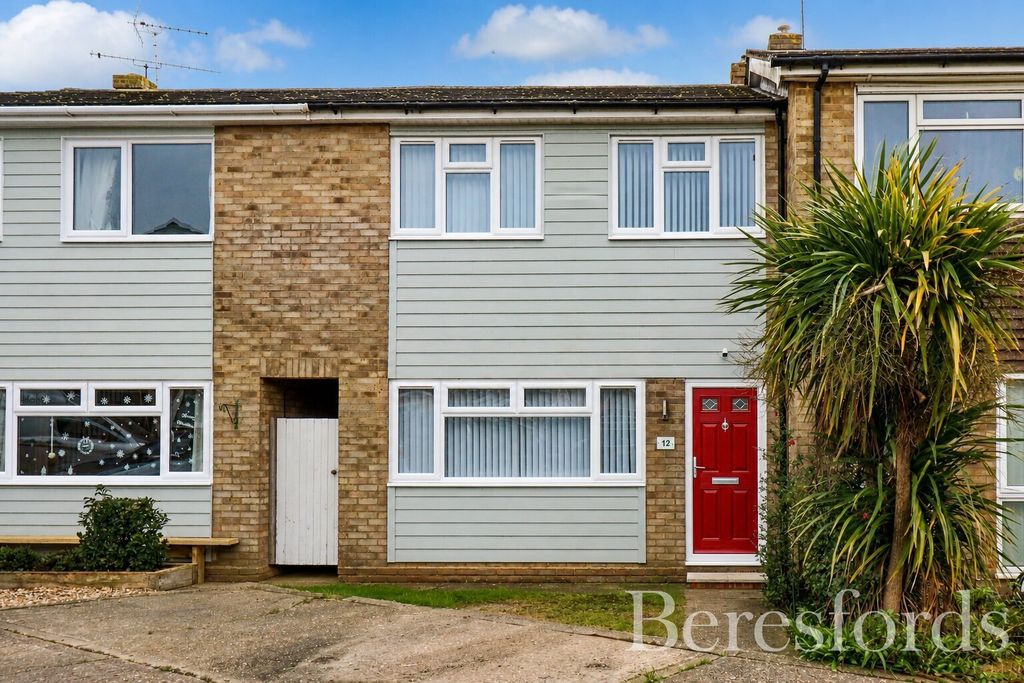 Property photo 1 of 11 External