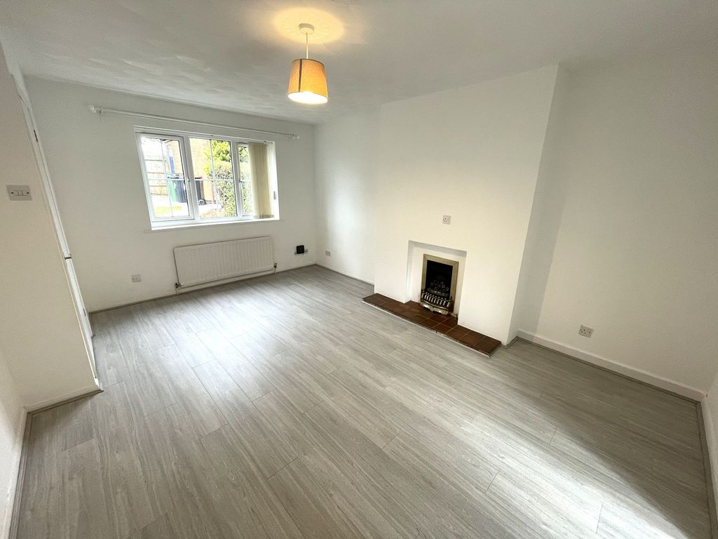 Property photo 2 of 17 Not Specified