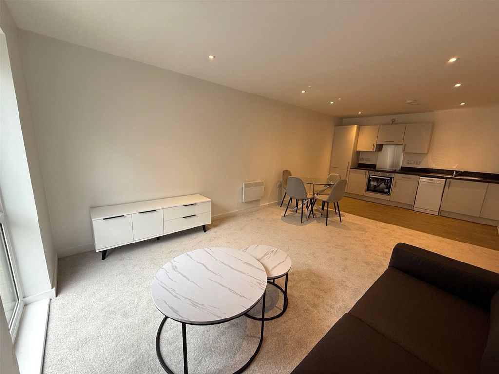 Property photo 3 of 9 Picture No. 10