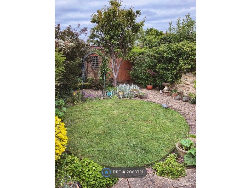 Property photo 3 of 30 Rear Garden