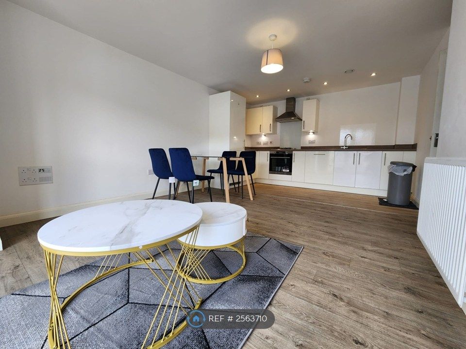 Property photo 3 of 7