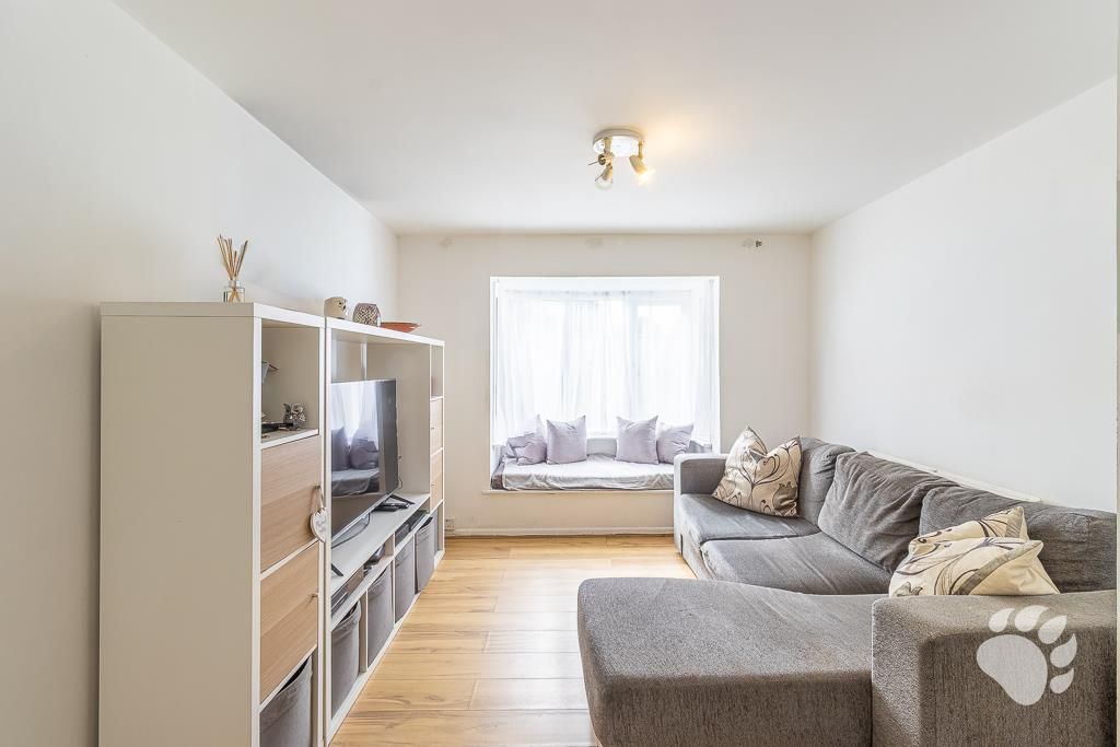 Property photo 2 of 13 Lounge/Diner