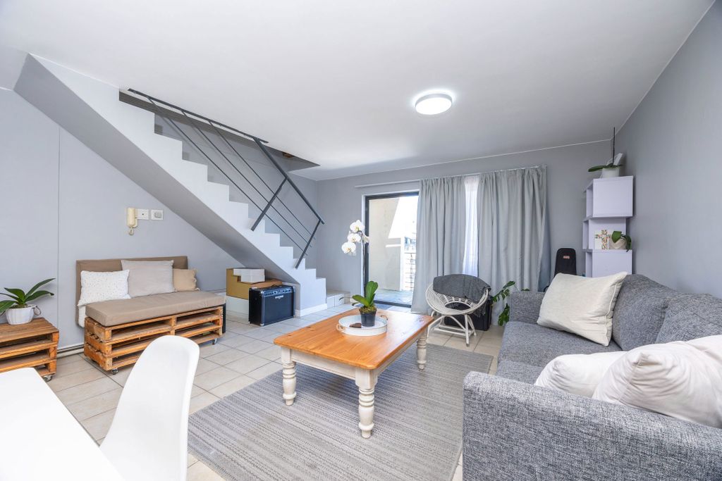 Property photo 2 of 27 Dbv1719730