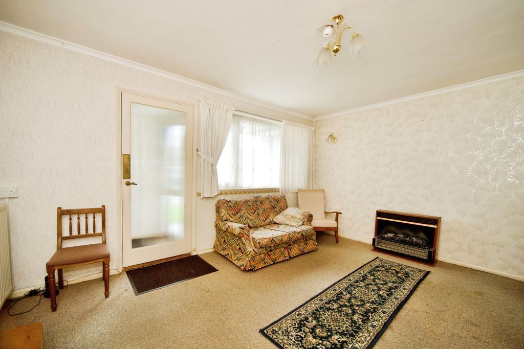 Property photo 2 of 11 Reception