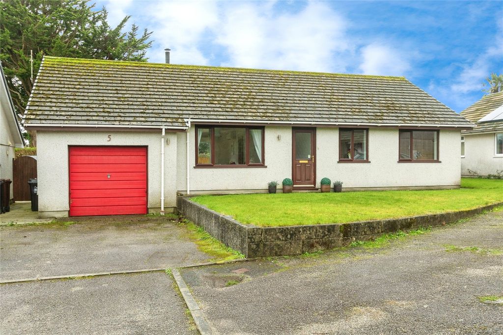 Property photo 1 of 16 Front