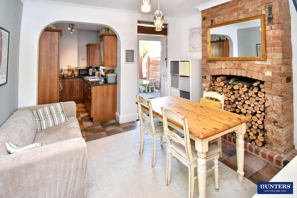Property photo 3 of 15 Dining Room