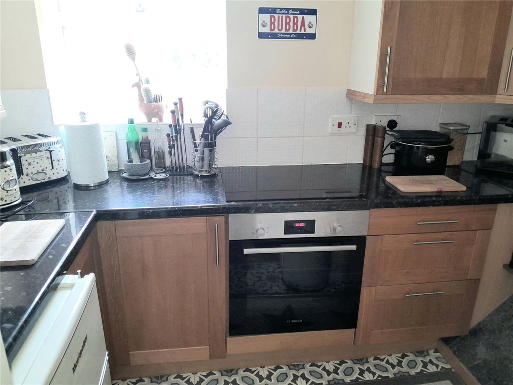 Property photo 3 of 13 Picture No. 02