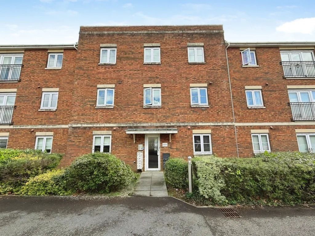 Property photo 1 of 8 1 Bed Flat To Rent Clayton Drive, Pontarddulais Sa4