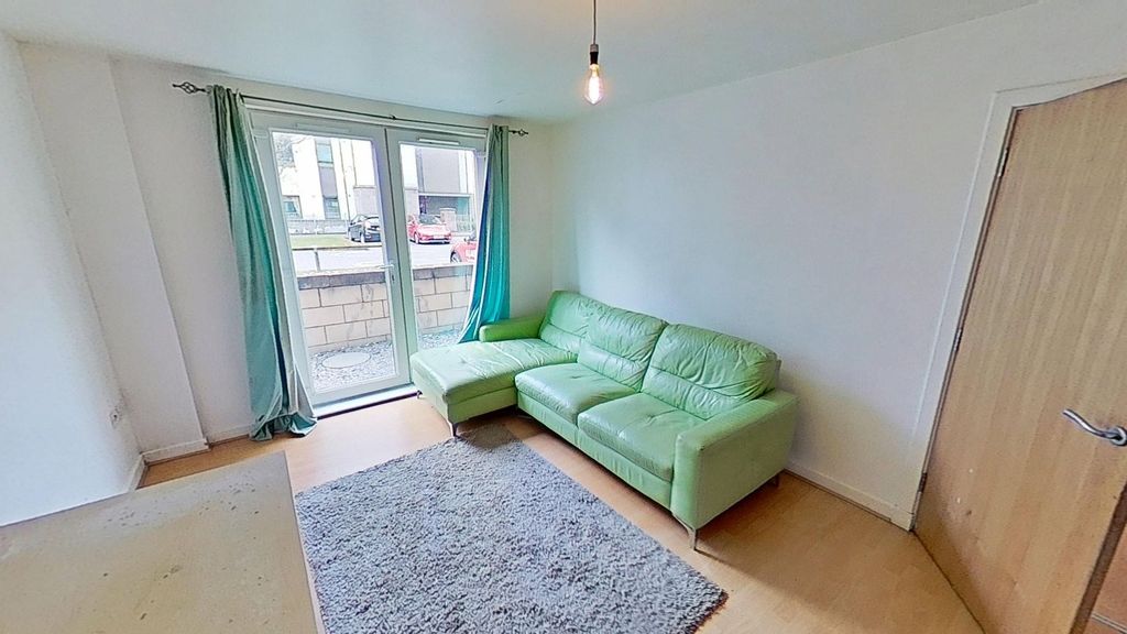 Property photo 2 of 13 Photo 2